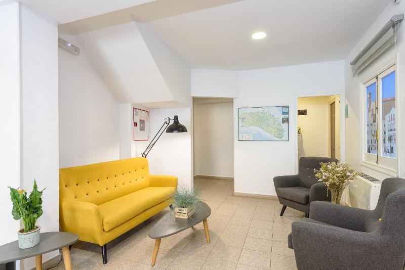 מאהון Hostal Jume - Urban Rooms מראה חיצוני תמונה